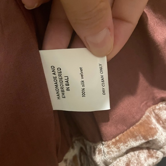 ❌❌ Lost in Paradise Velvet Jacket - Picture 5 of 5